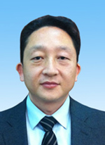 何鹏
